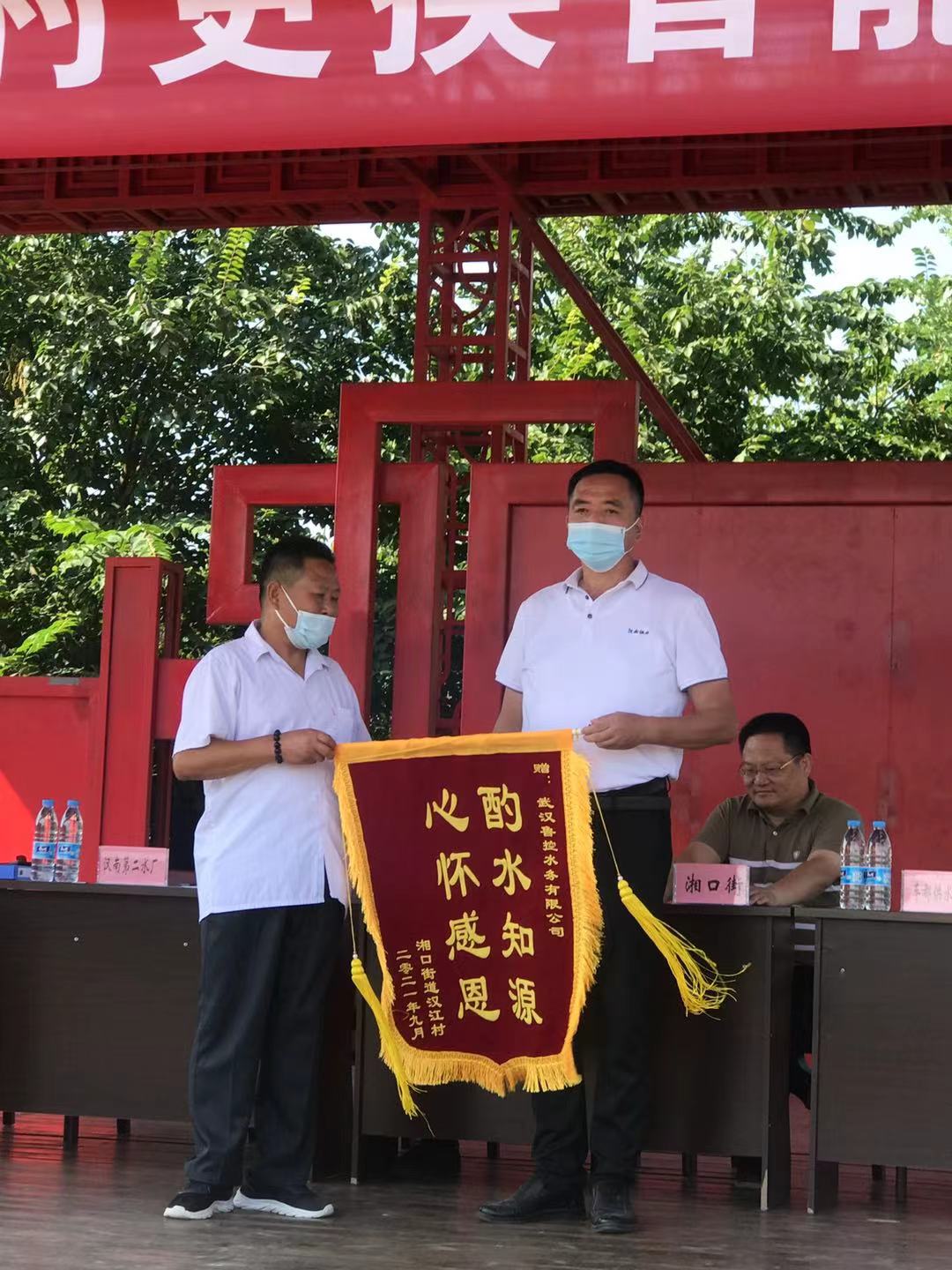 1631701680167056.jpg 33d0fe86d874f130aca18ecd3d19e6a.jpg