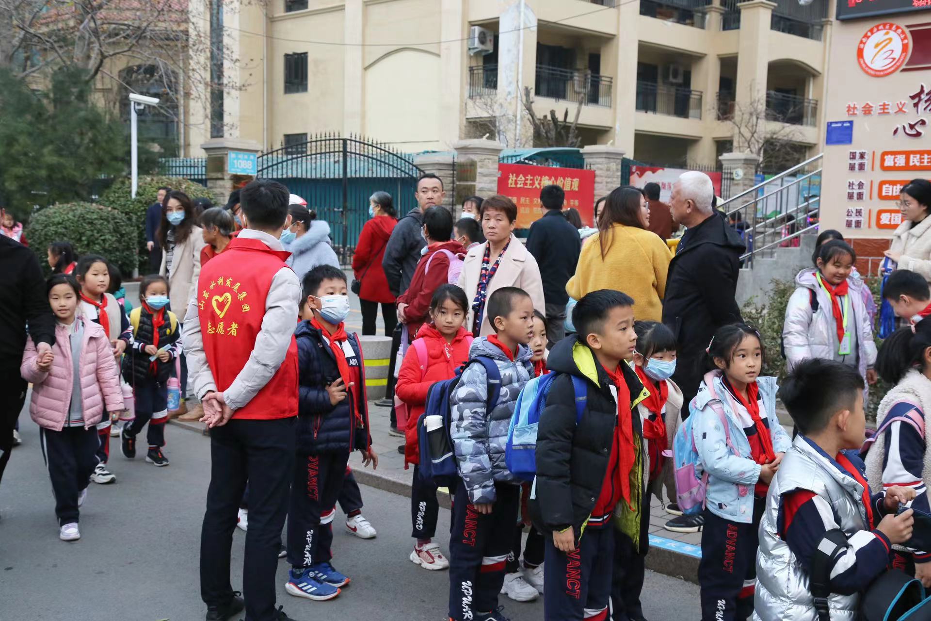 1637573656640377.jpg 9c223d617f3ba7049eb67a1672f78f3.jpg